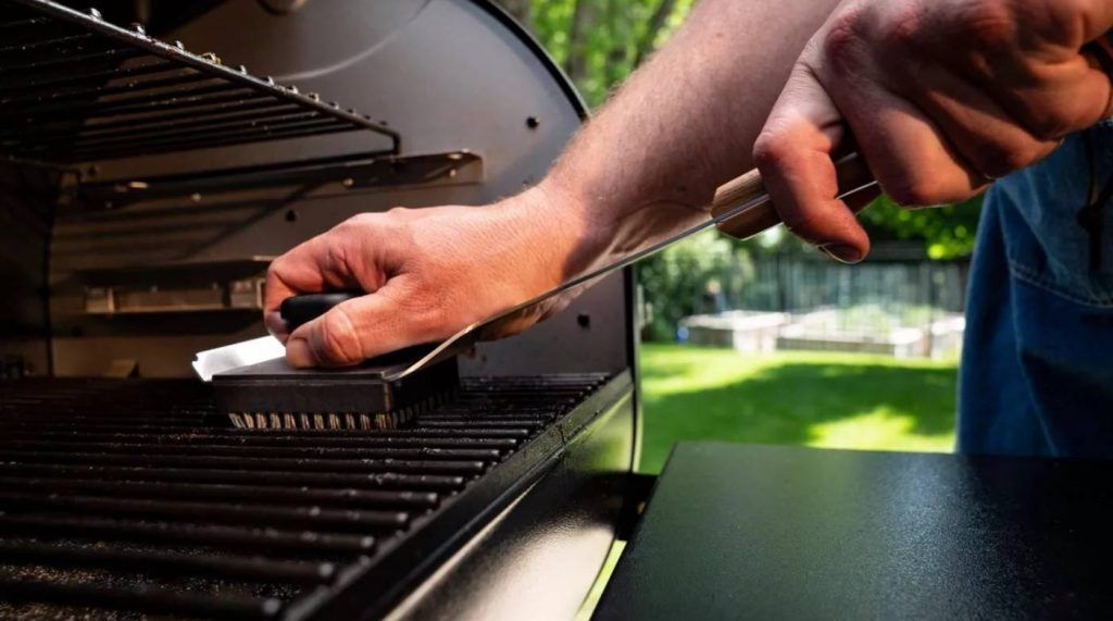 Limpiar parrillas de barbacoa oxidadas