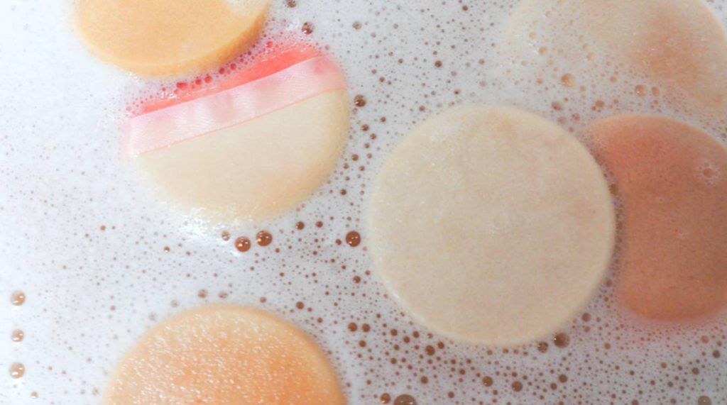 Lipmiar esponjas de maquillaje con jabon